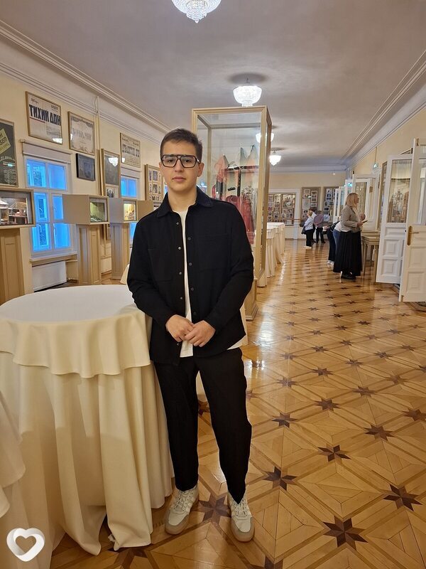 Алексей, 19, Санкт-Петербурге — анкета №3453792