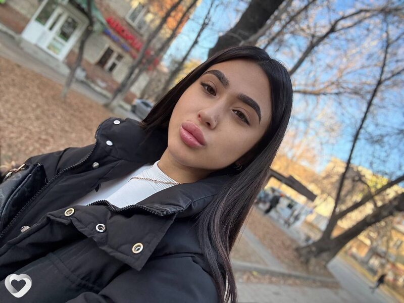 Зарина, 22, Иркутске — анкета №3454460