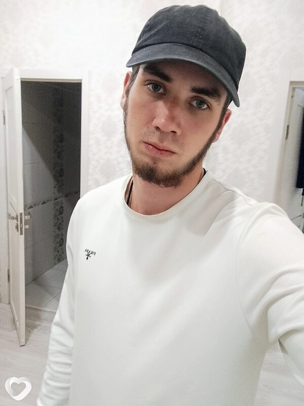 Николай, 22, Армавире — анкета №3454532