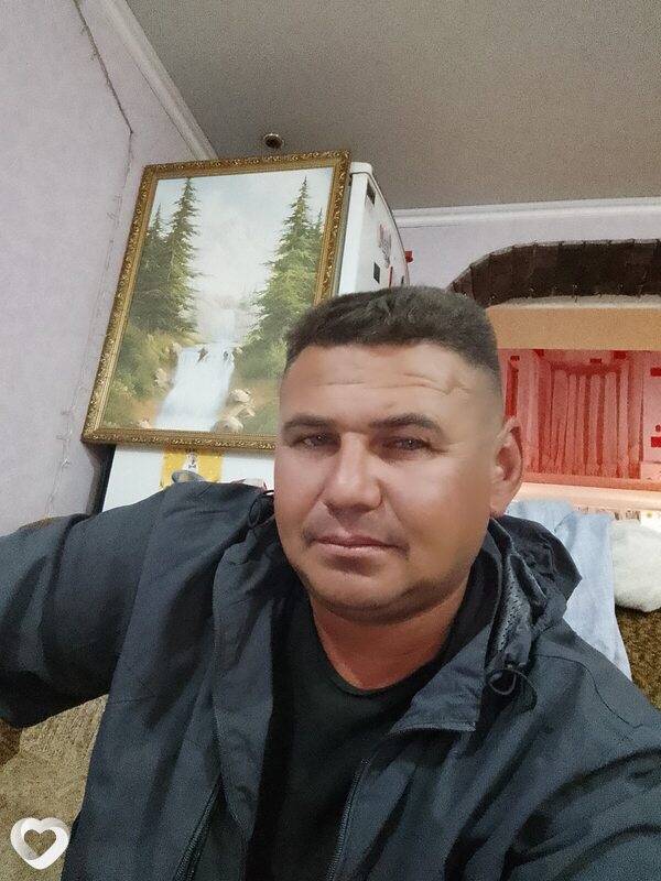 Владимир, 37, Краснодаре — анкета №3454939