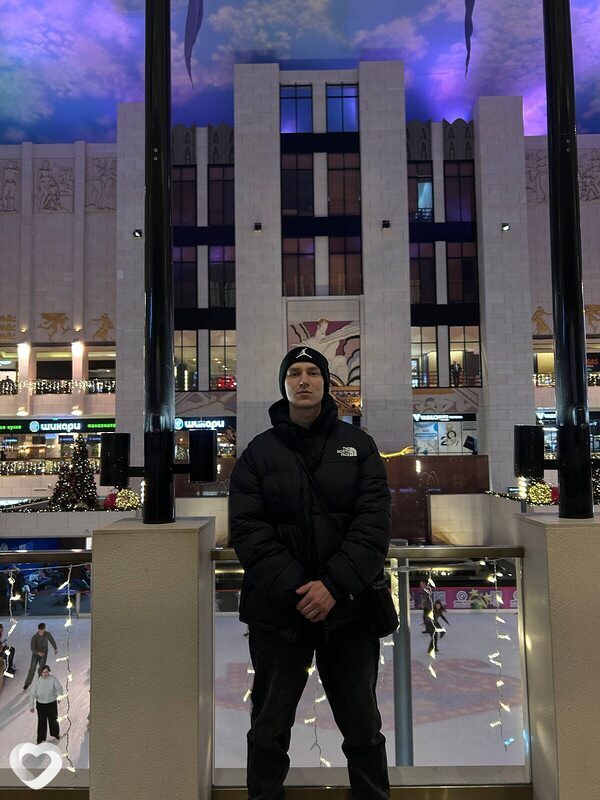 Алексей, 19, Череповце — анкета №3455169