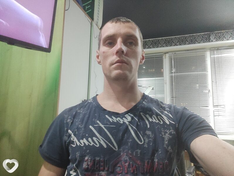 Максим, 32, Лесозаводске — анкета №3455620