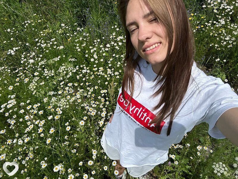 Ксения, 21, Горно-Алтайске — анкета №3455726
