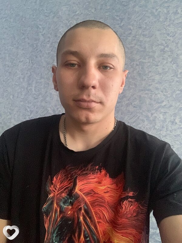 Максим, 27, Белове — анкета №3456113