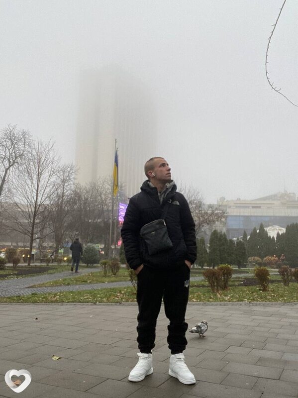 Саша, 24, Киеве — анкета №3456223