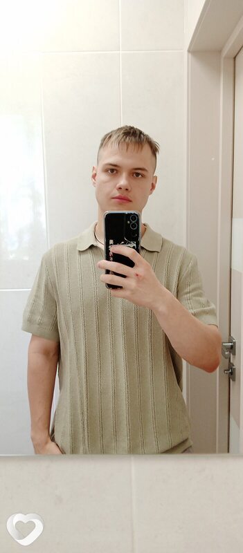 Никита, 21, Томске — анкета №3456871