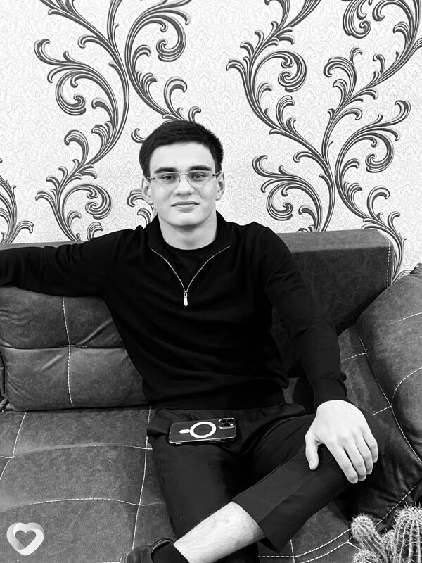 Умар, 18, Андижан — анкета №3456880