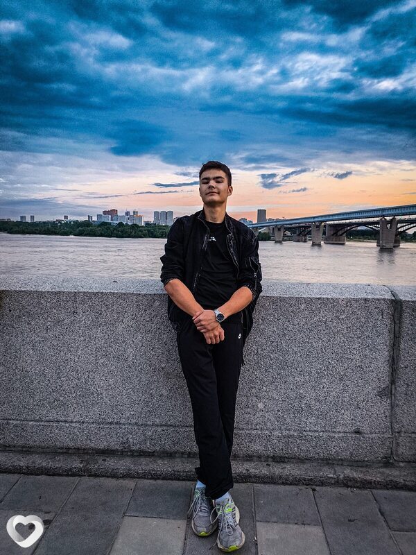 Мирон, 19, Иркутске — анкета №3457250