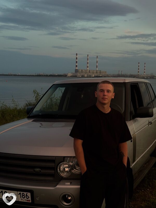 Роман, 22, Сургуте — анкета №3457239