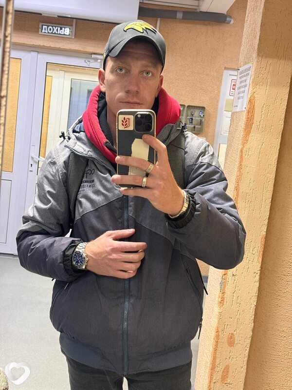 Денис, 27, Омске — анкета №3458446