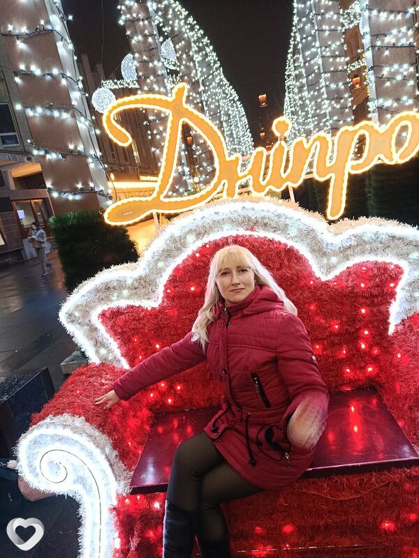 Яна, 25, Днепр — анкета №3459369