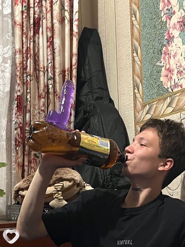 Егор, 22, Бобруйске — анкета №3459530
