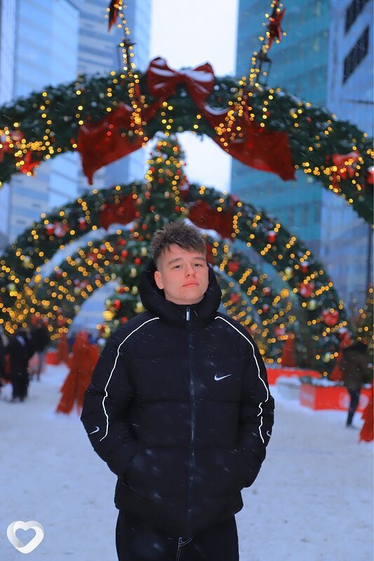 Александр, 19, Долгопрудном — анкета №3459586