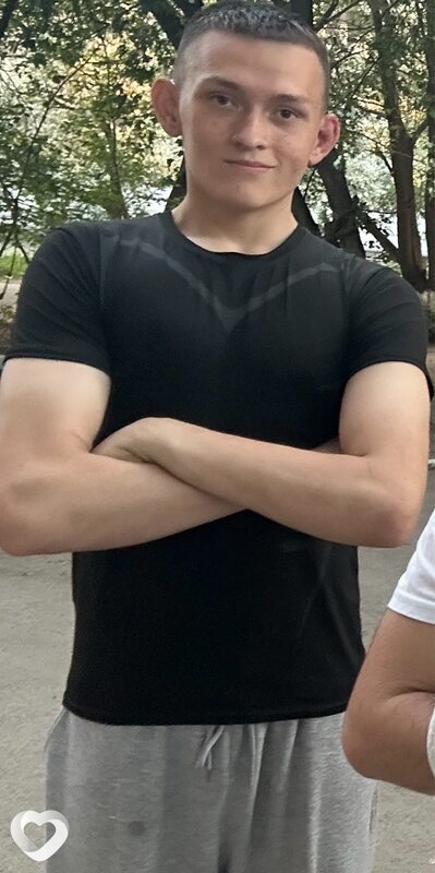 Александр, 18, Иркутске — анкета №3459944