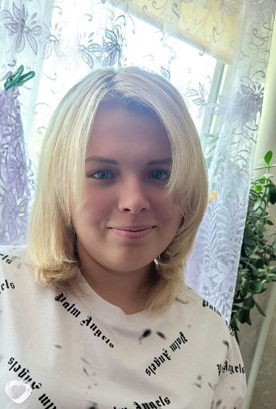 Александра, 22, Сызрани — анкета №3460040