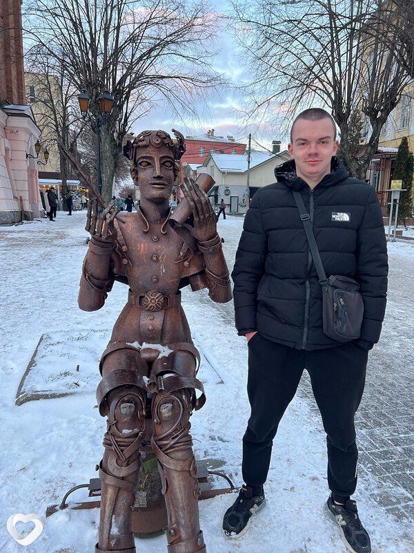 Денис, 23, Виннице — анкета №3460979
