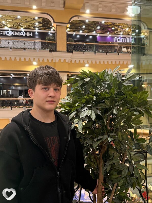 Константин, 19, Екатеринбурге — анкета №3461484