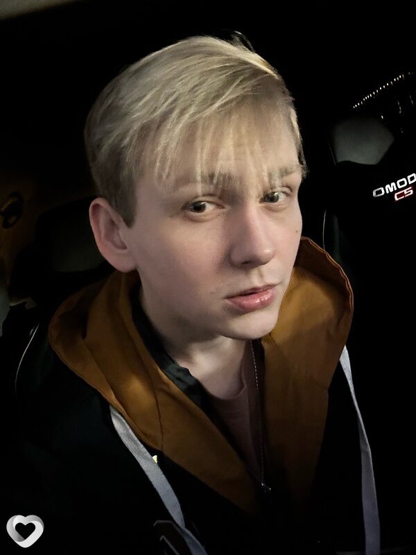 Даня, 24, Москве — анкета №3461737