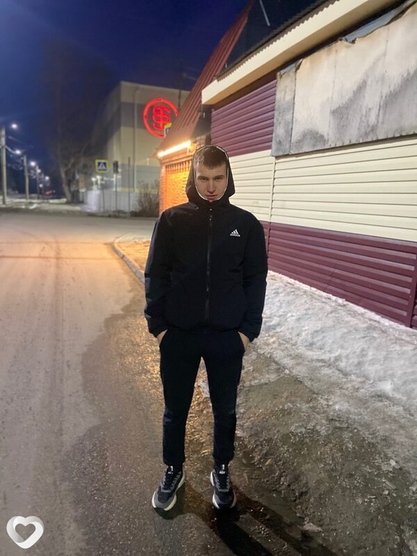 Никита, 20, Барнауле — анкета №3462759