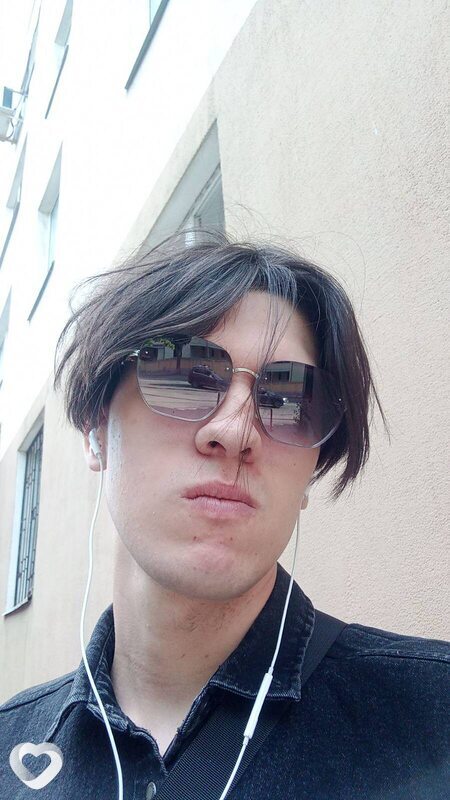 Максим, 21, Саратове — анкета №3463001
