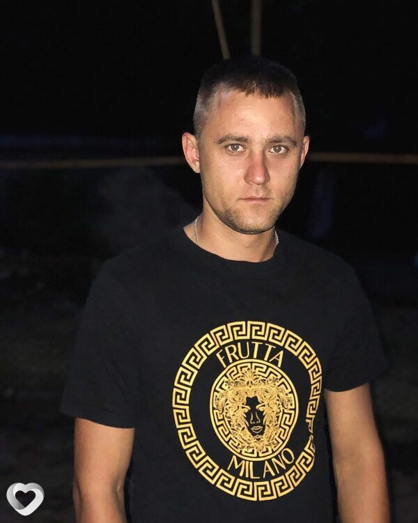 Едуард, Хотин