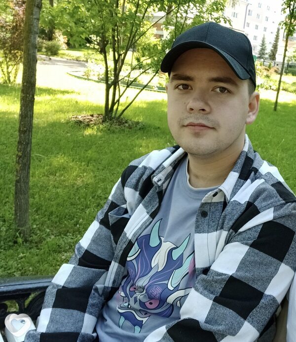 Паша, 25, Рыбинске — анкета №3463278