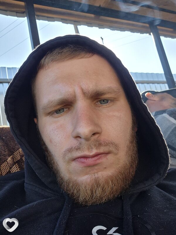 Александр, 25, Курске — анкета №3463339