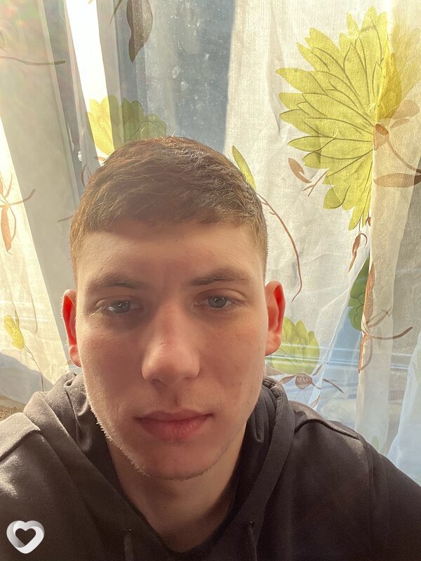 Дмитрий, 27, Белове — анкета №3463865