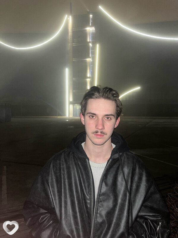 Виталий, 22, Владивостоке — анкета №3464351