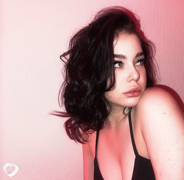 Снежана, 21, Челябинске — анкета №3464825