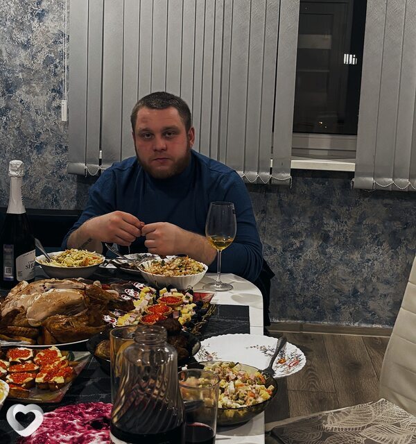 Артём, 26, Красноярске — анкета №3465184