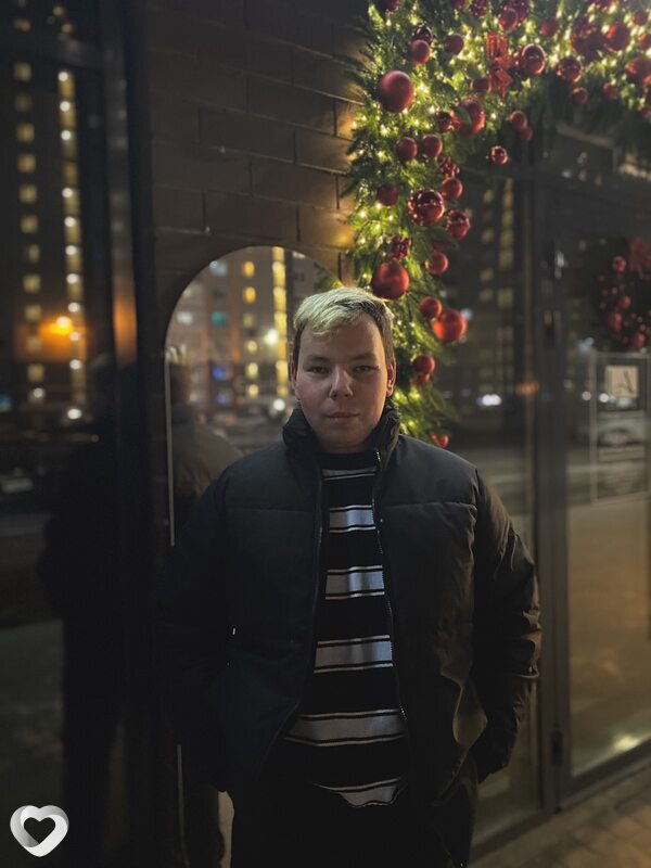 Артем, 25, Твери — анкета №3465575