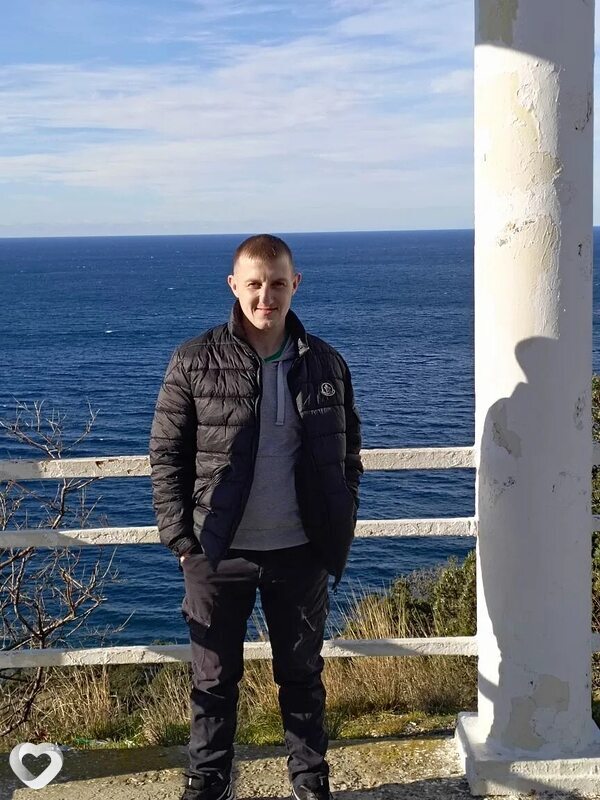 Владимир, 27, Темрюке — анкета №3465624
