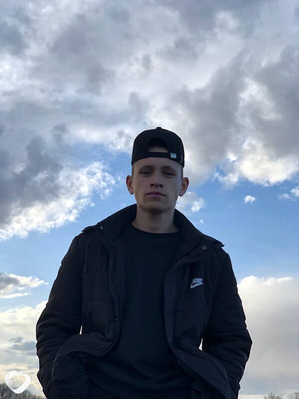 Никита, 21, Иркутске — анкета №3466801