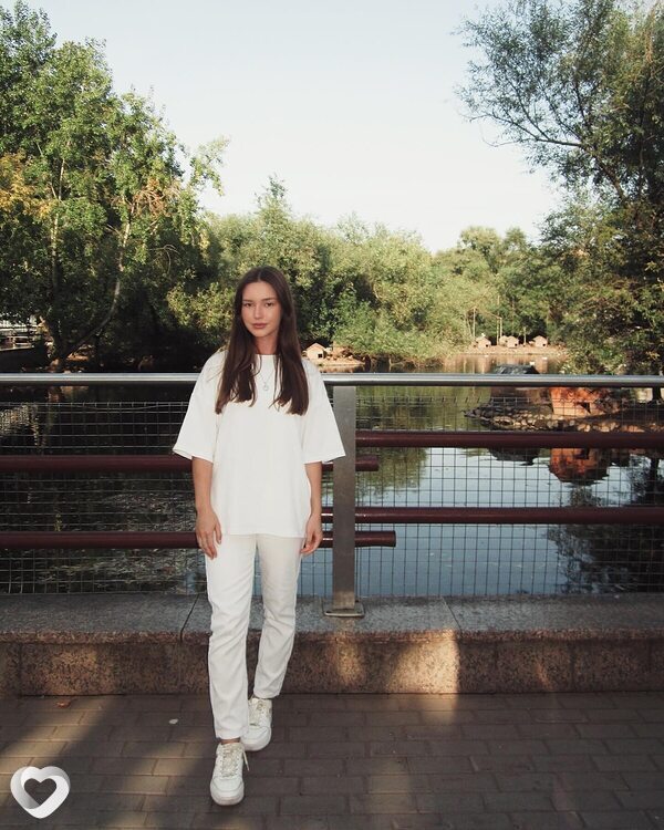 Елизавета, 23, Москве — анкета №3467686