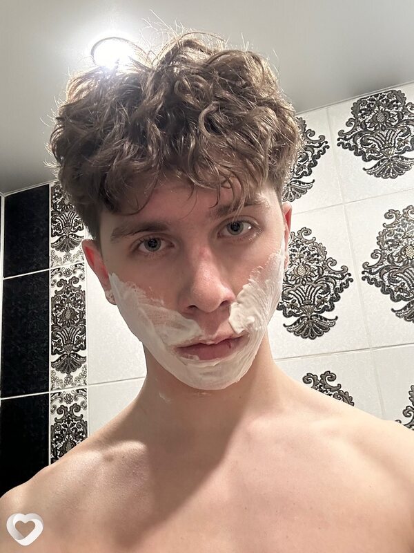 Илья, 21, Минске — анкета №3468101