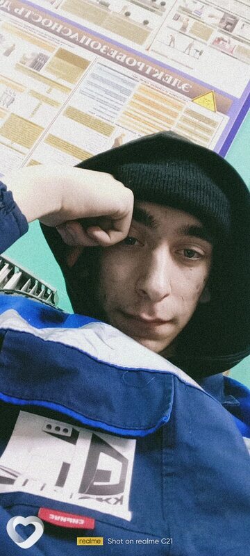 Иван, 22, Барнауле — анкета №3470087