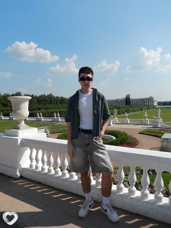 Кирилл, 21, Москве — анкета №3470092