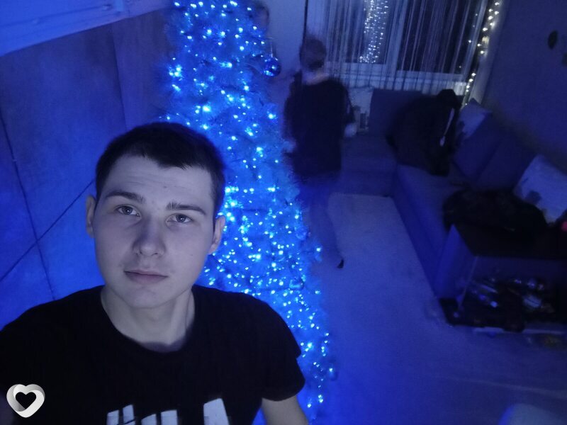 Дмитрий, 19, Славянске-на-Кубани — анкета №3470671