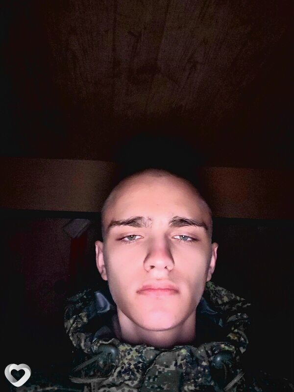 Богдан, 19, Донецке — анкета №3471465