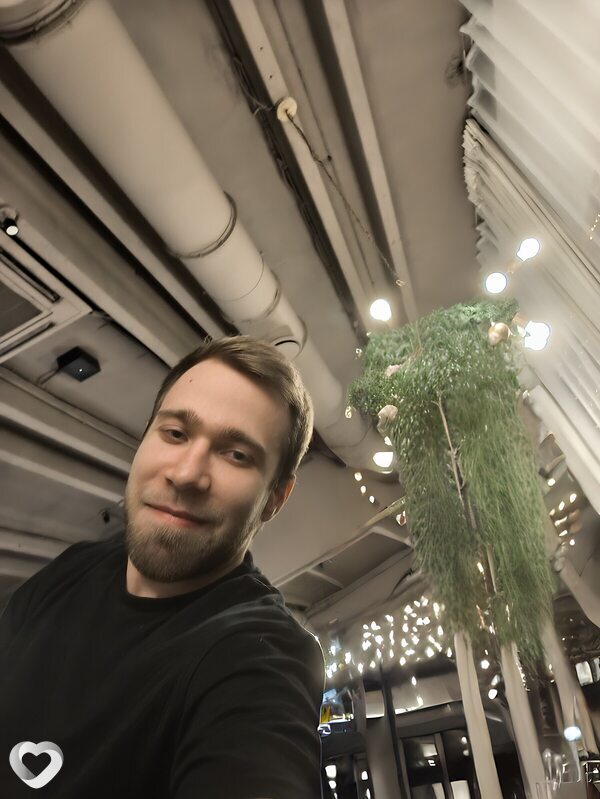 Олег, 25, Москве — анкета №3471442