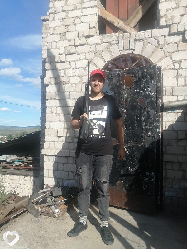 Алишер, 25, Чите — анкета №3471904