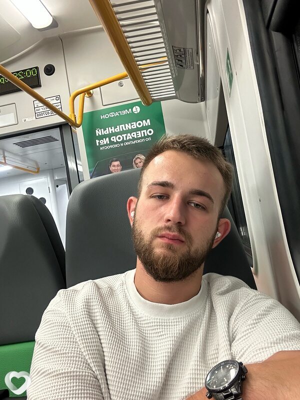 Виталий, 27, Москве — анкета №3472293