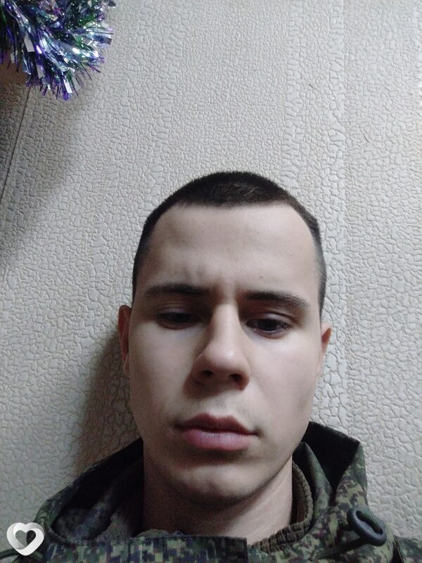 Саша, 19, Абакане — анкета №3472411