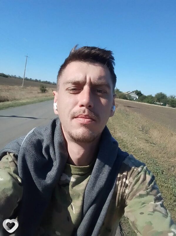 Денис, Зерноград