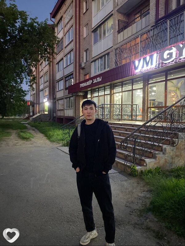 Ерлан, 25, Свободном — анкета №3473435