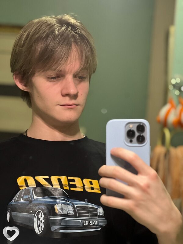 Дмитрий, 19, Новосибирске — анкета №3474226