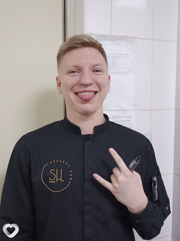 Антон, 22, Екатеринбурге — анкета №3474252