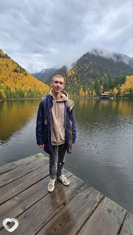 Илья, 18, Иркутске — анкета №3474566