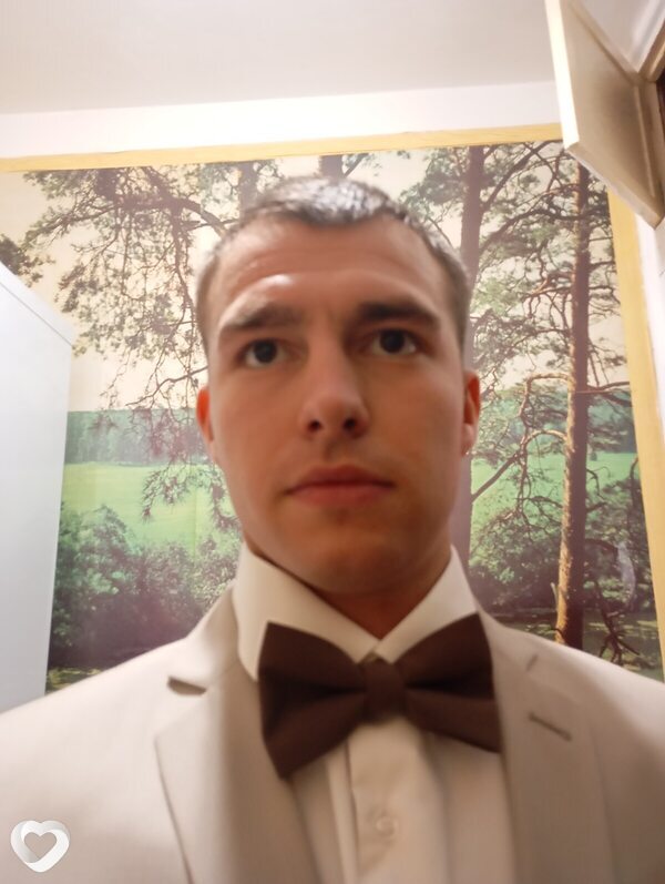 Антон, 26, Иванове — анкета №3474418